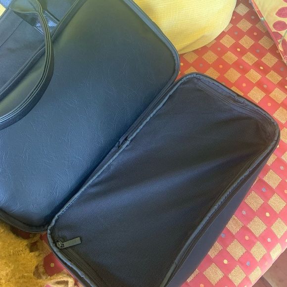 NWT Beis Convertible Mini Weekender in Black - Picture 9 of 9